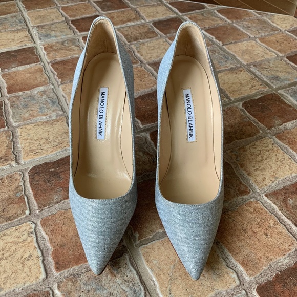 Manolo Blahnik BB Silver Sparkle Pointed Pumps - Picture 6 of 13